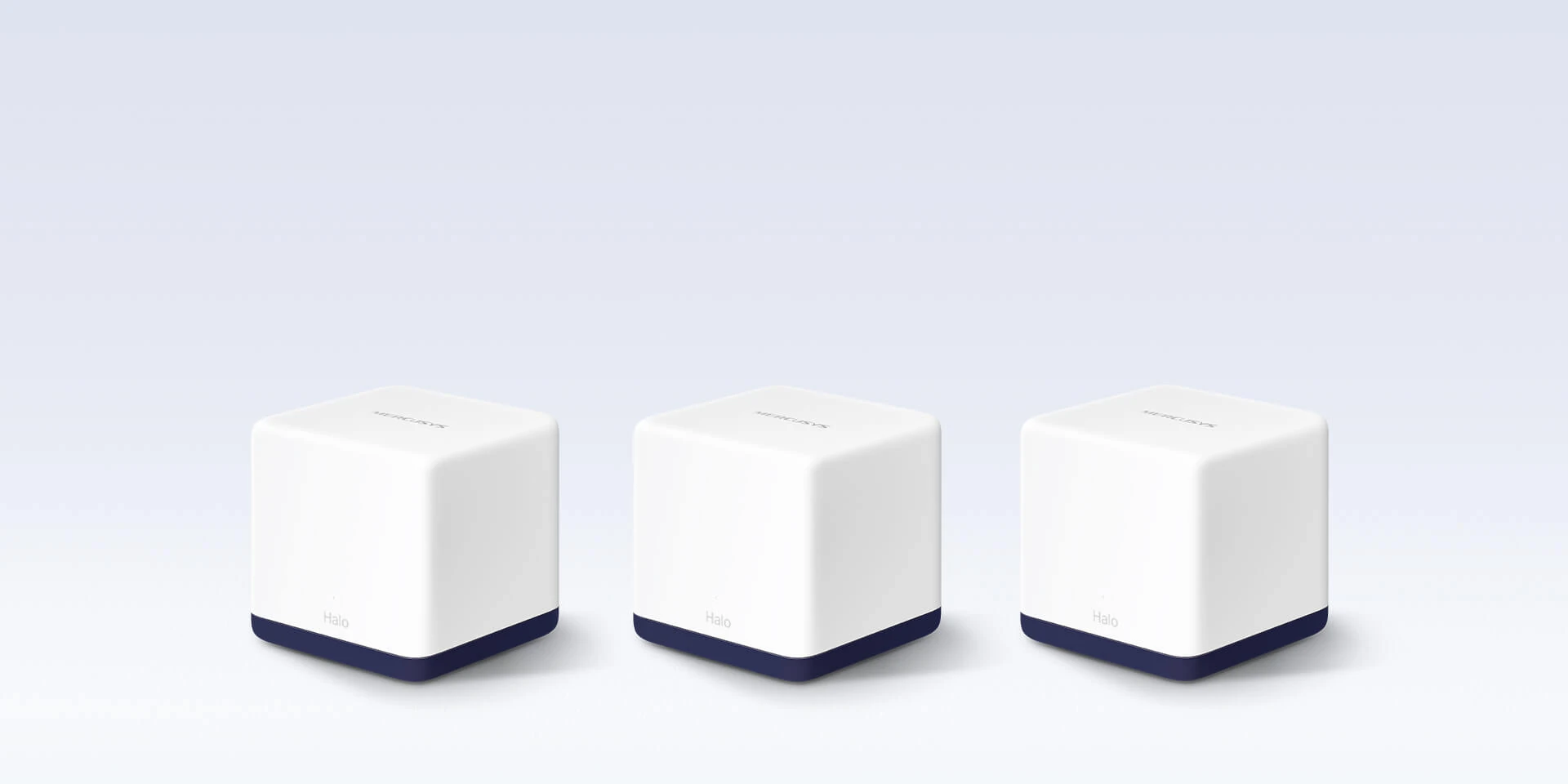 Trois bornes blanches MERCUSYS Halo H1900G sur fond lavande