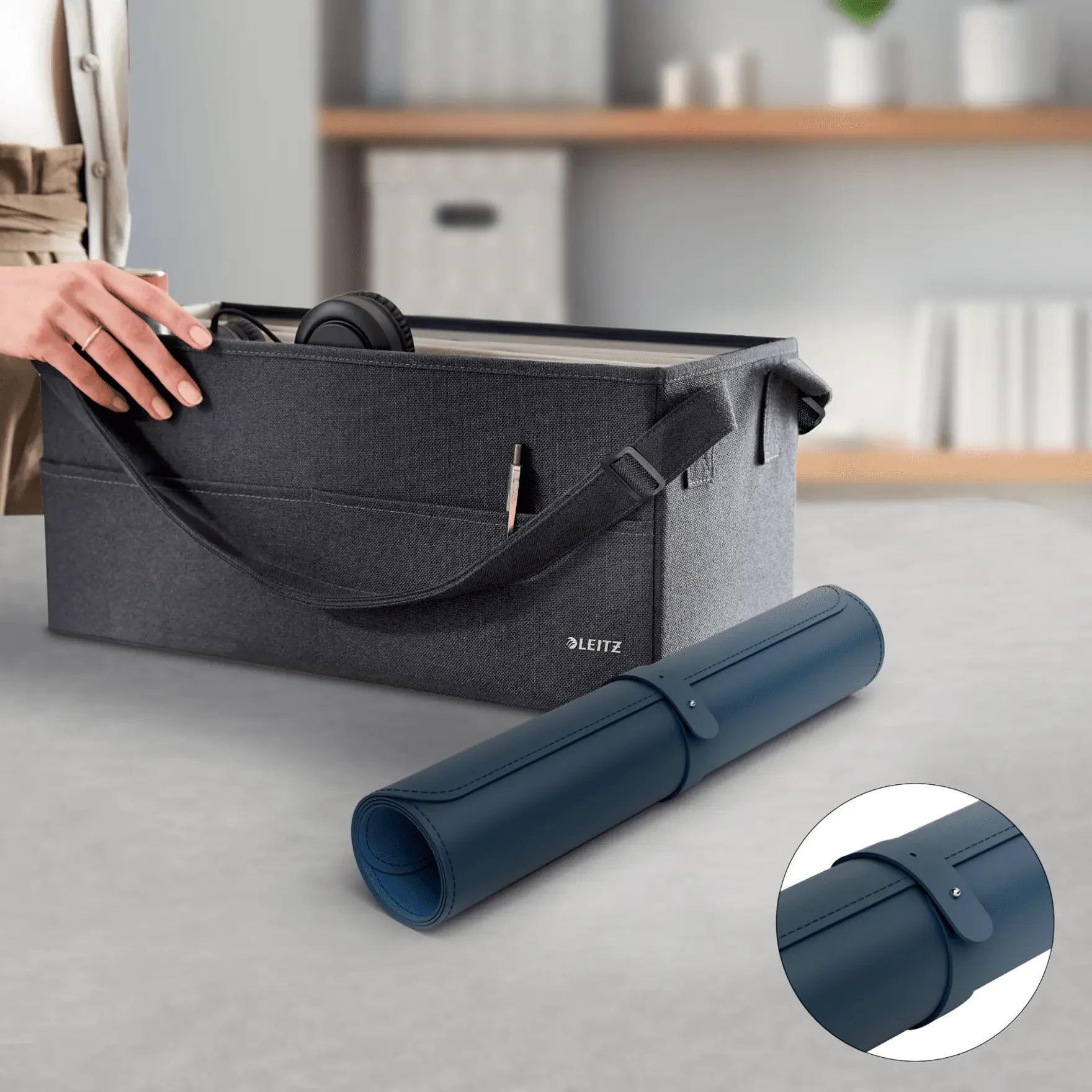 Tapis Leitz enroulé avec sa sangle de transport