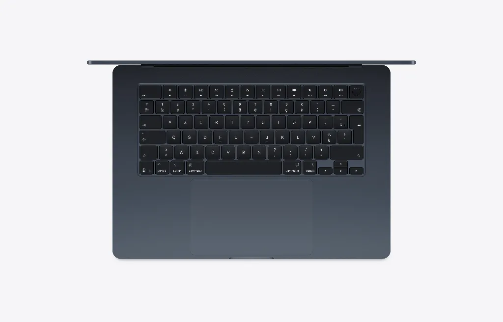 macbook-air-keyboard-select-202603-15inch-midnight-fra.webp