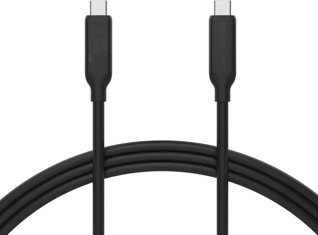 Amazon Basics Câble de charge rapide USB-C vers USB-C 4, 40 Gbit/s, vidéo 8K, 240 W, Thunderbolt 4/3,1m, noir